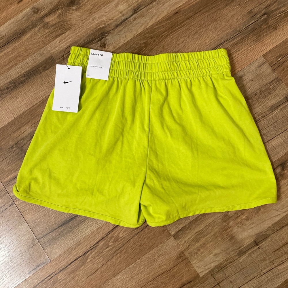 NIKE Dry-Fit | NWT Girls Athletic Shorts - Picture 3 of 9